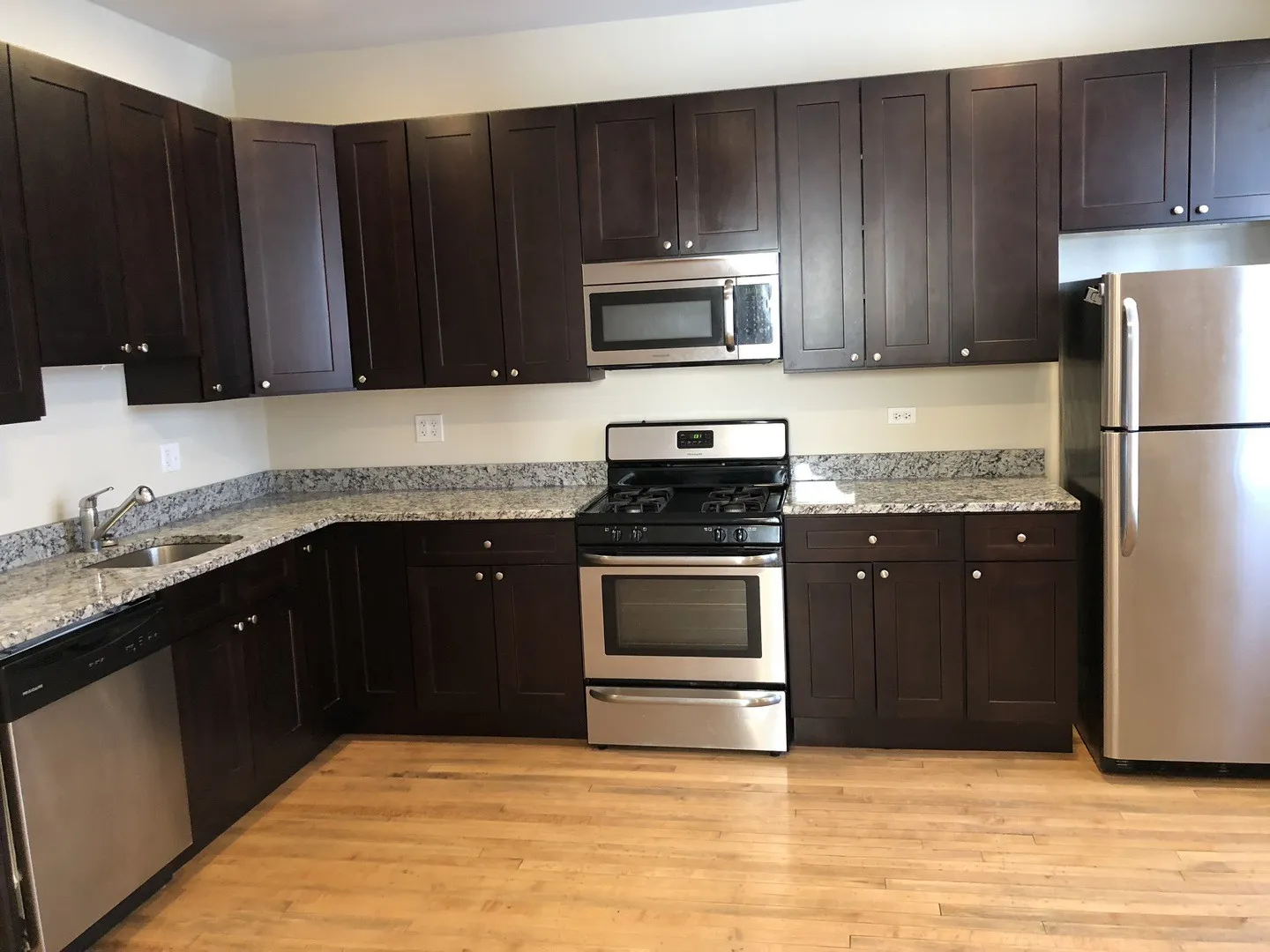 5407 N Ravenswood Ave, , 60640, USA 60640-unit#2R-Chicago-IL