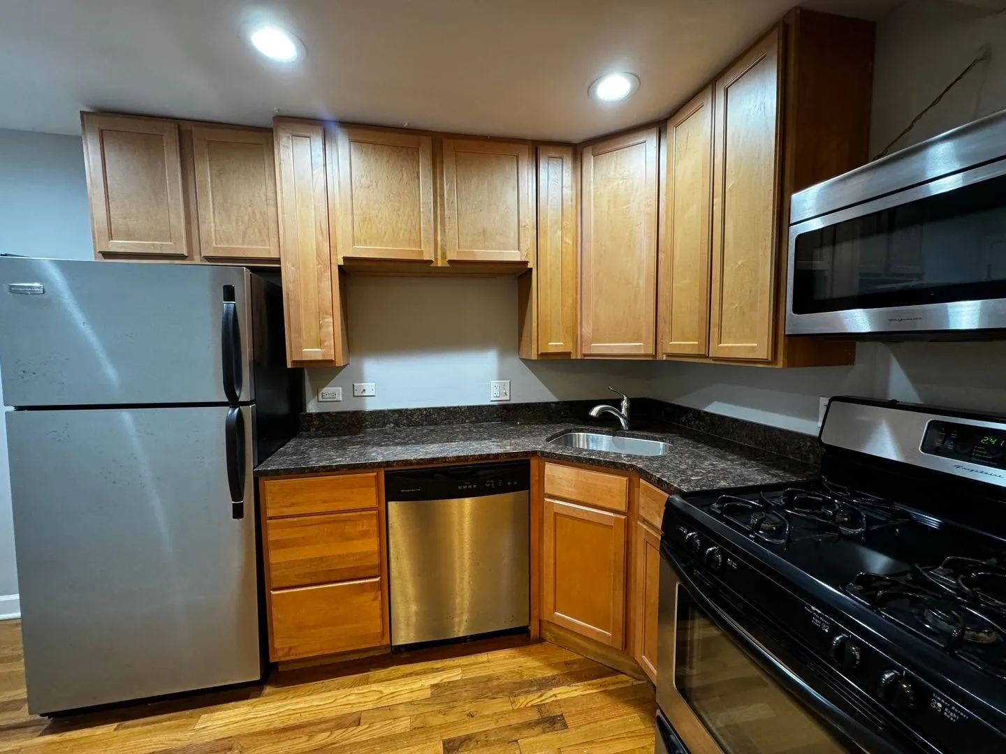 3641 W Leland Ave, ,  60625, USA 60625-unit#1S-Chicago-IL