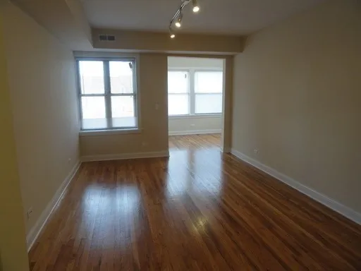 4852 N Drake Ave, ,  60625, USA 60625-unit#3-Chicago-IL
