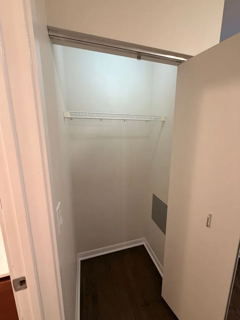 1337 W Fargo Ave, ,  60626, USA 60626-unit#605-Chicago-IL