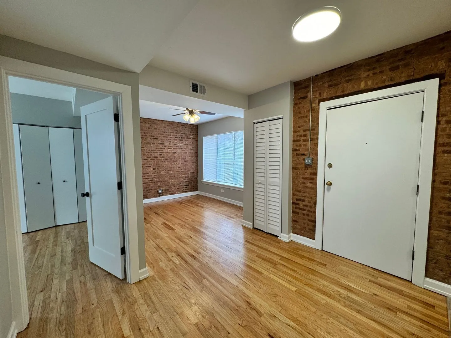 4931 N Kedzie Ave, , 60625, USA 60625-unit#2E-Chicago-IL