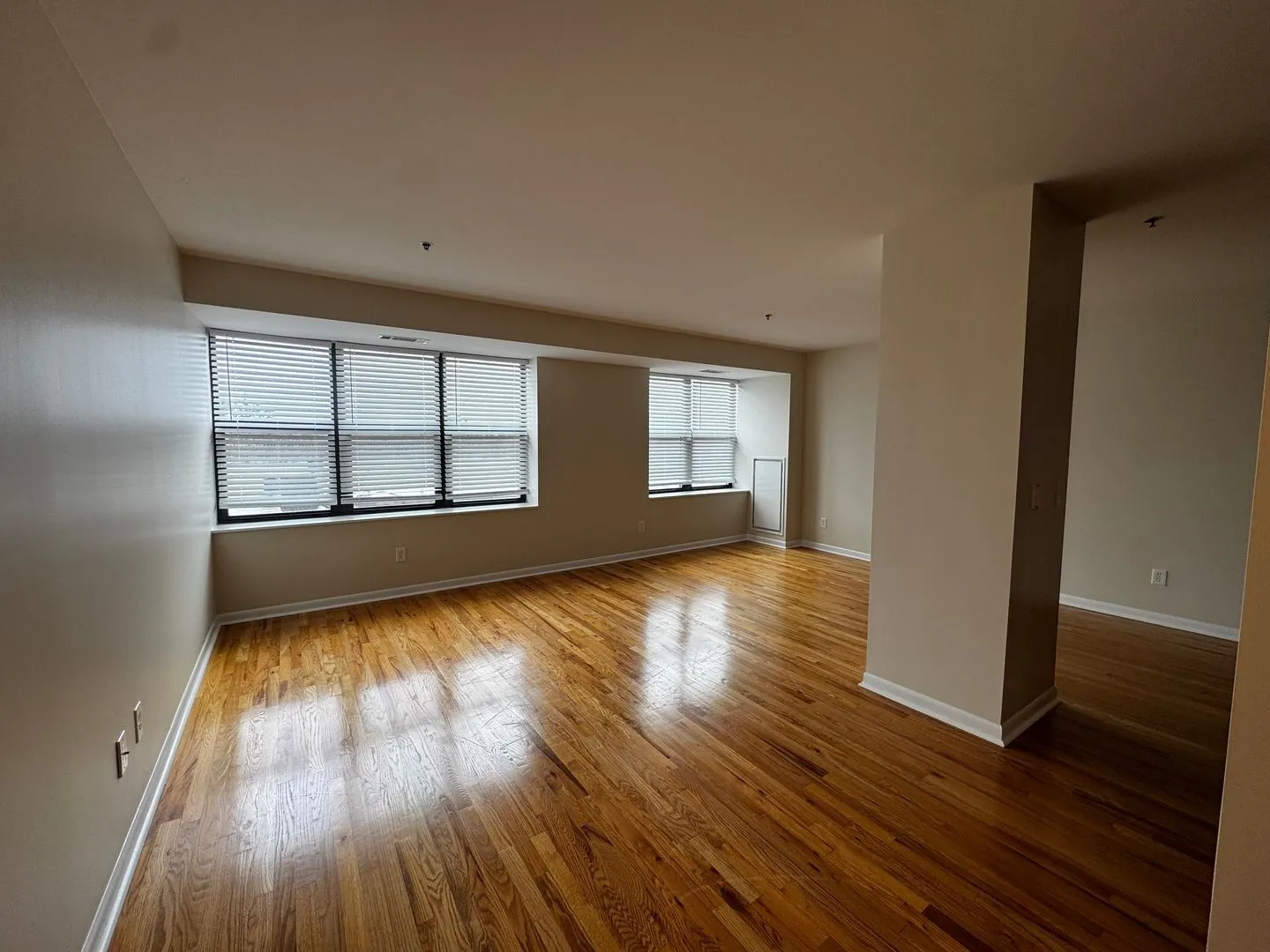1337 W Fargo Ave, ,  60626, USA 60626-unit#1002-Chicago-IL