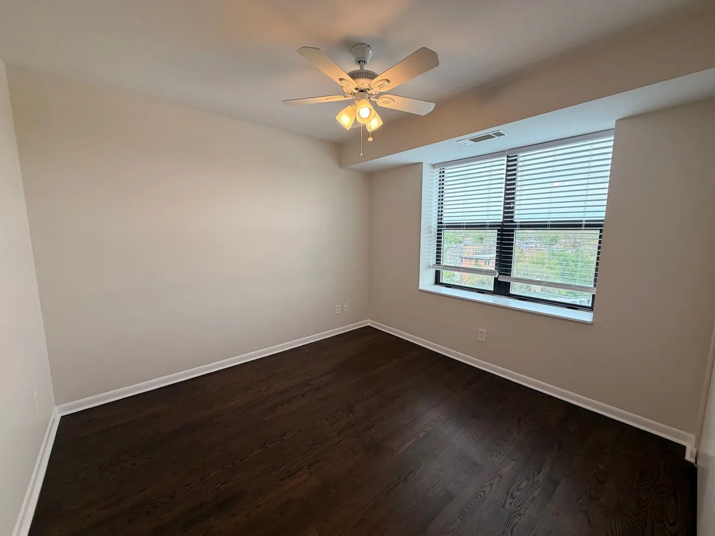1337 W Fargo Ave, ,  60626, USA 60626-unit#605-Chicago-IL