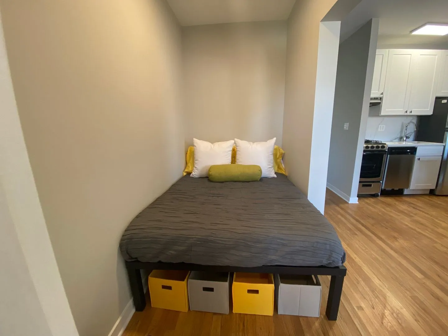 3250 N Pulaski Rd, , 60641, USA 60641-unit#309-Chicago-IL