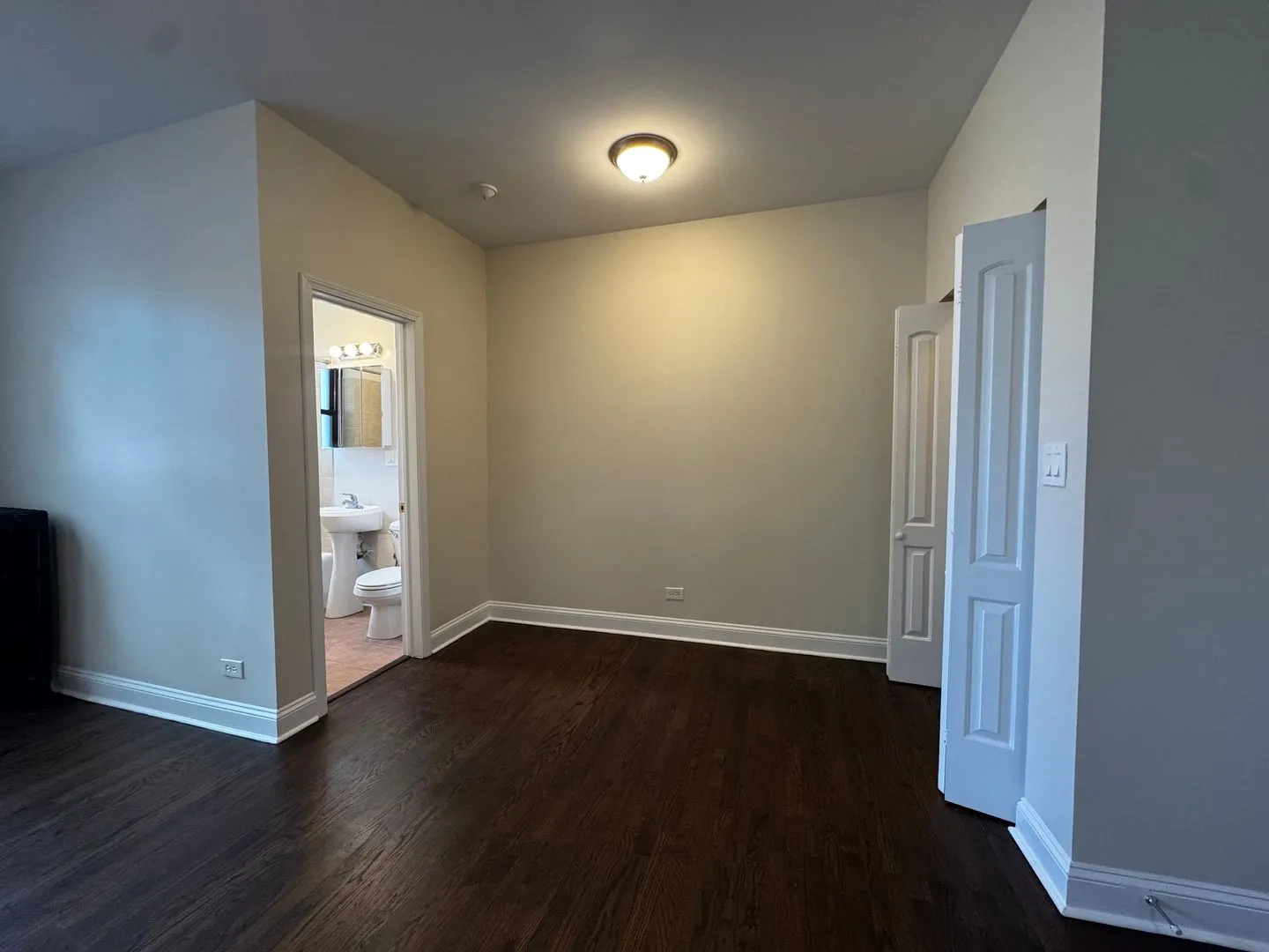 1344 W Lunt Ave, ,  60626, USA 60626-unit#302-Chicago-IL