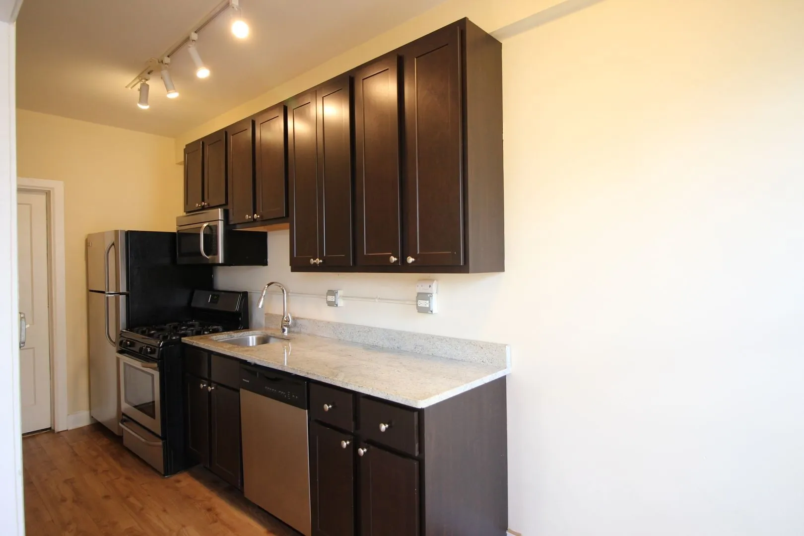 1204 W Granville Ave, , 60660, USA 60660-unit#320-Chicago-IL