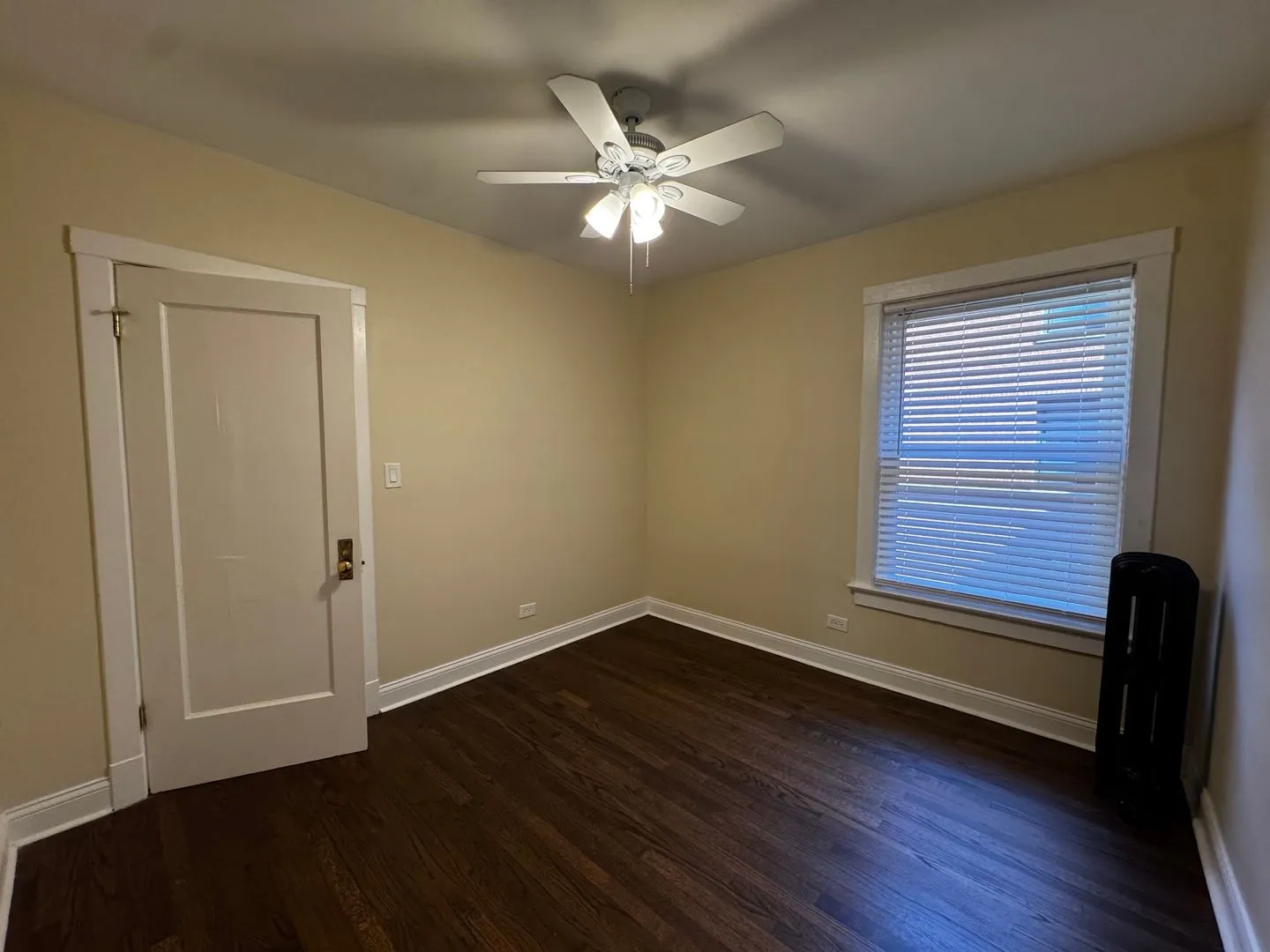 1381 W Greenleaf Ave, ,  60626, USA 60626-unit#3S-Chicago-IL