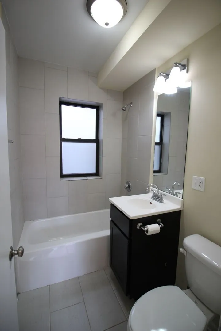 4749 N Troy St, ,  60625, USA 60625-unit#2N-Chicago-IL
