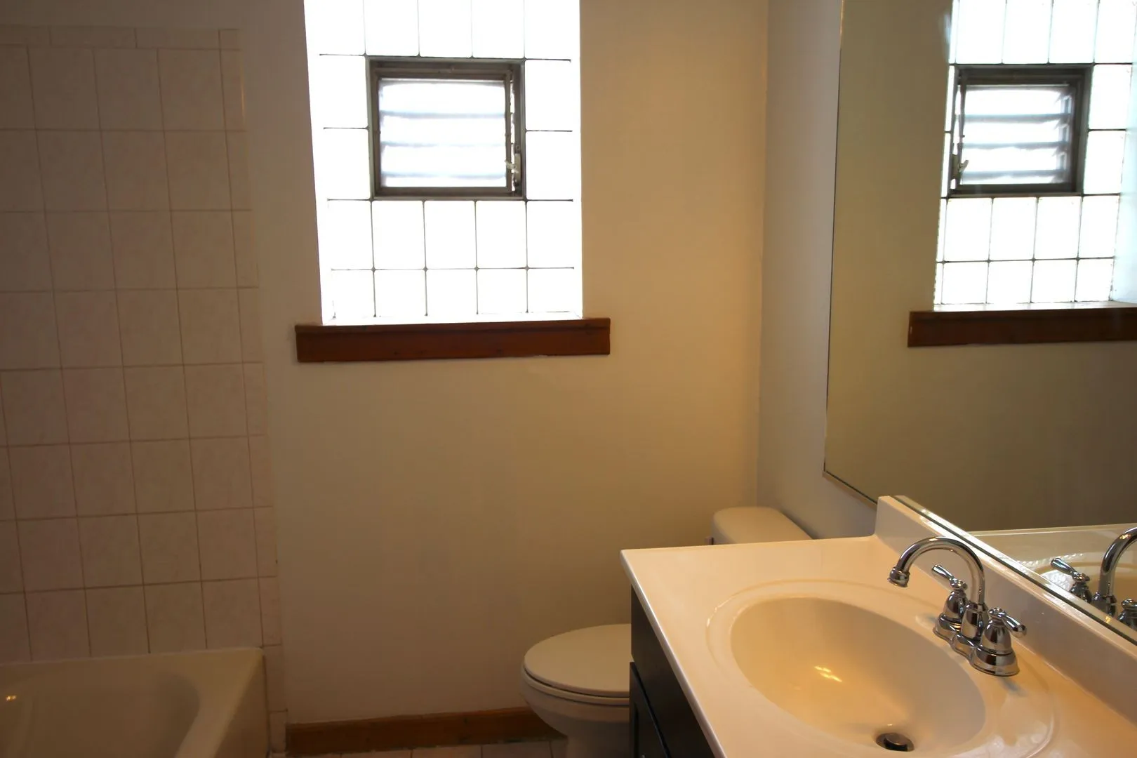4931 N Kedzie Ave, ,  60625, USA 60625-unit#3E-Chicago-IL