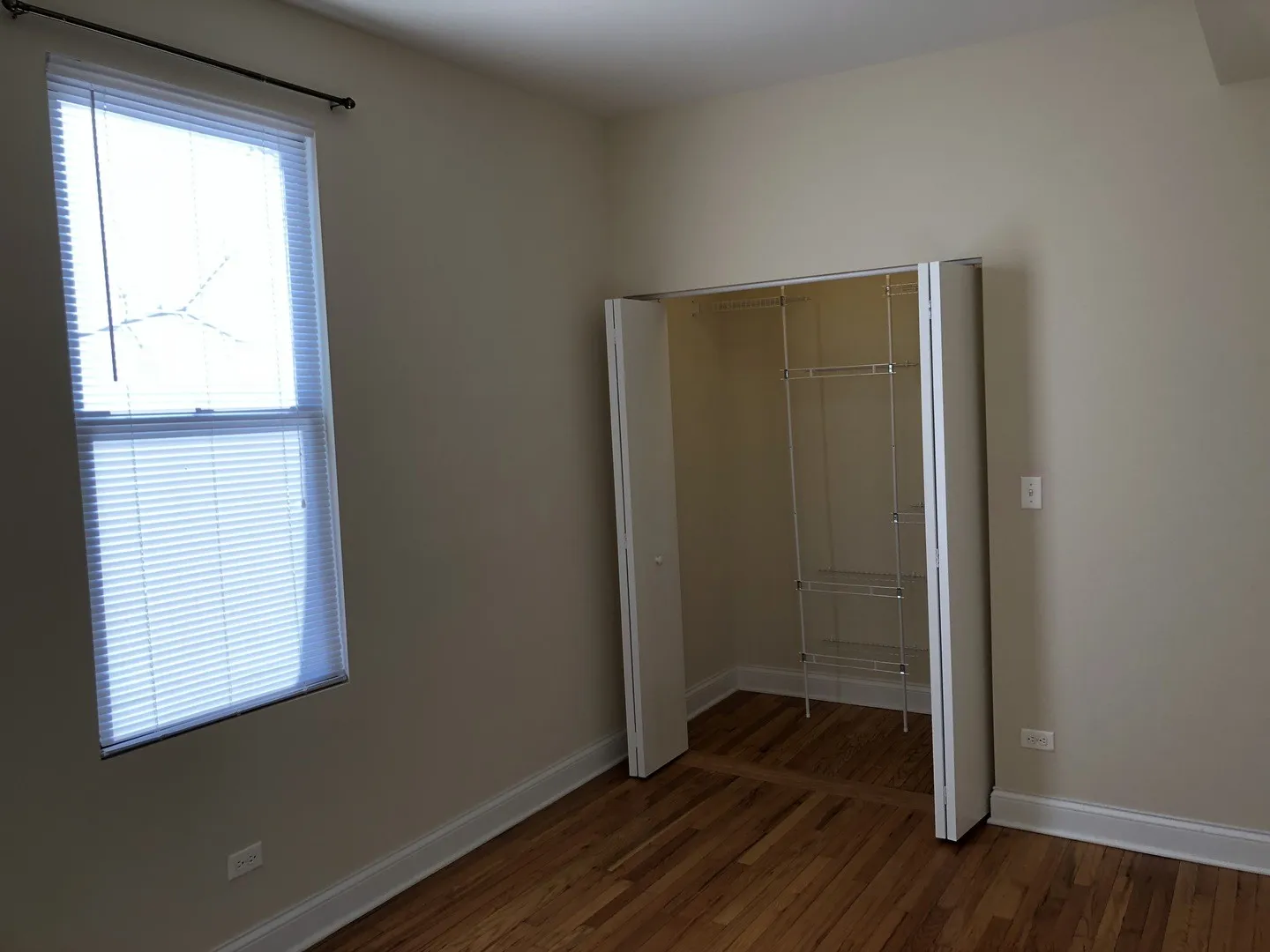 5407 N Ravenswood Ave, , 60640, USA 60640-unit#2R-Chicago-IL