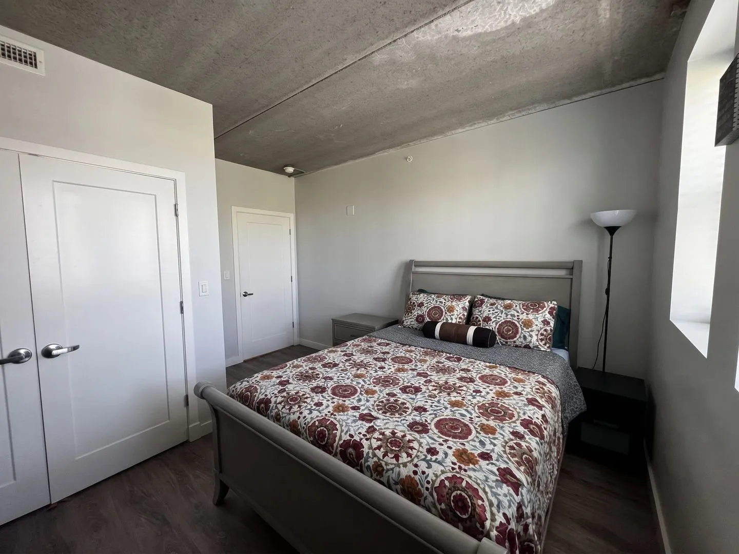 1323 W Morse Ave, , 60626, USA 60626-unit#709-Chicago-IL