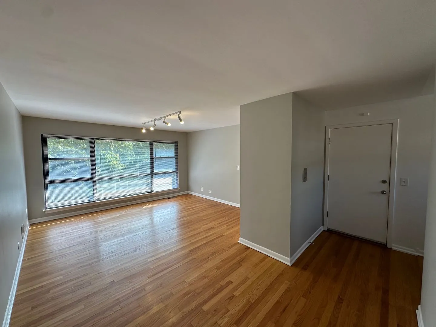 1934 Linden Ave, , 60035, USA 60035-unit#D-Highland Park-IL
