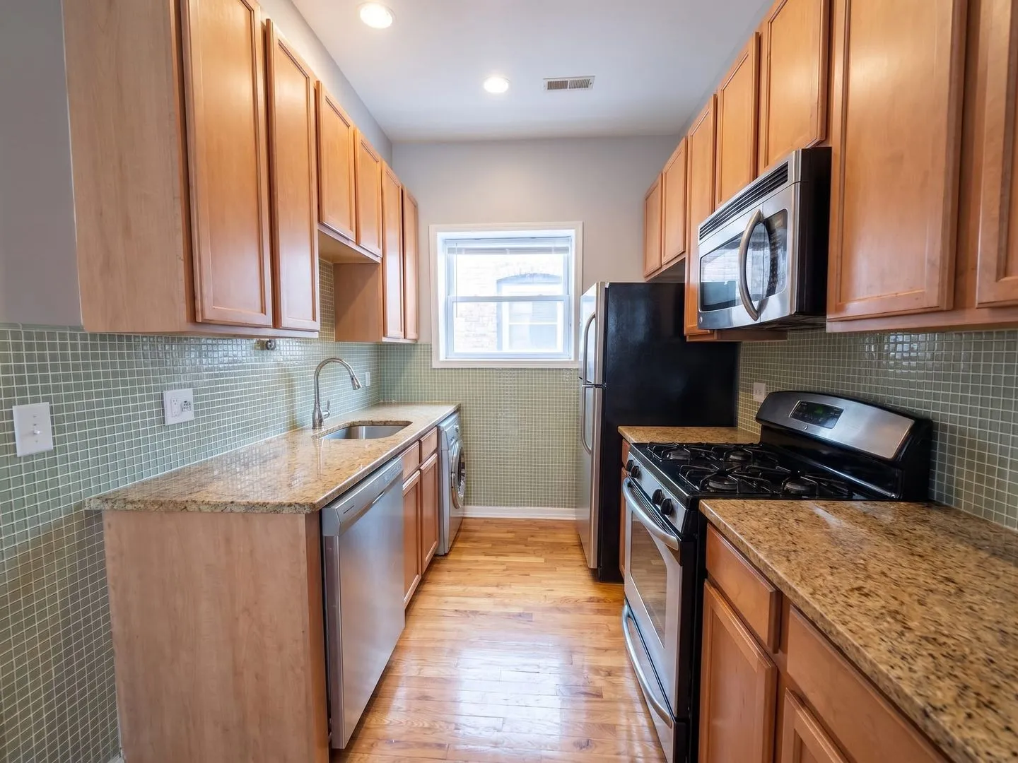 4724 N Bernard St, , 60625, USA 60625-unit#2E-Chicago-IL