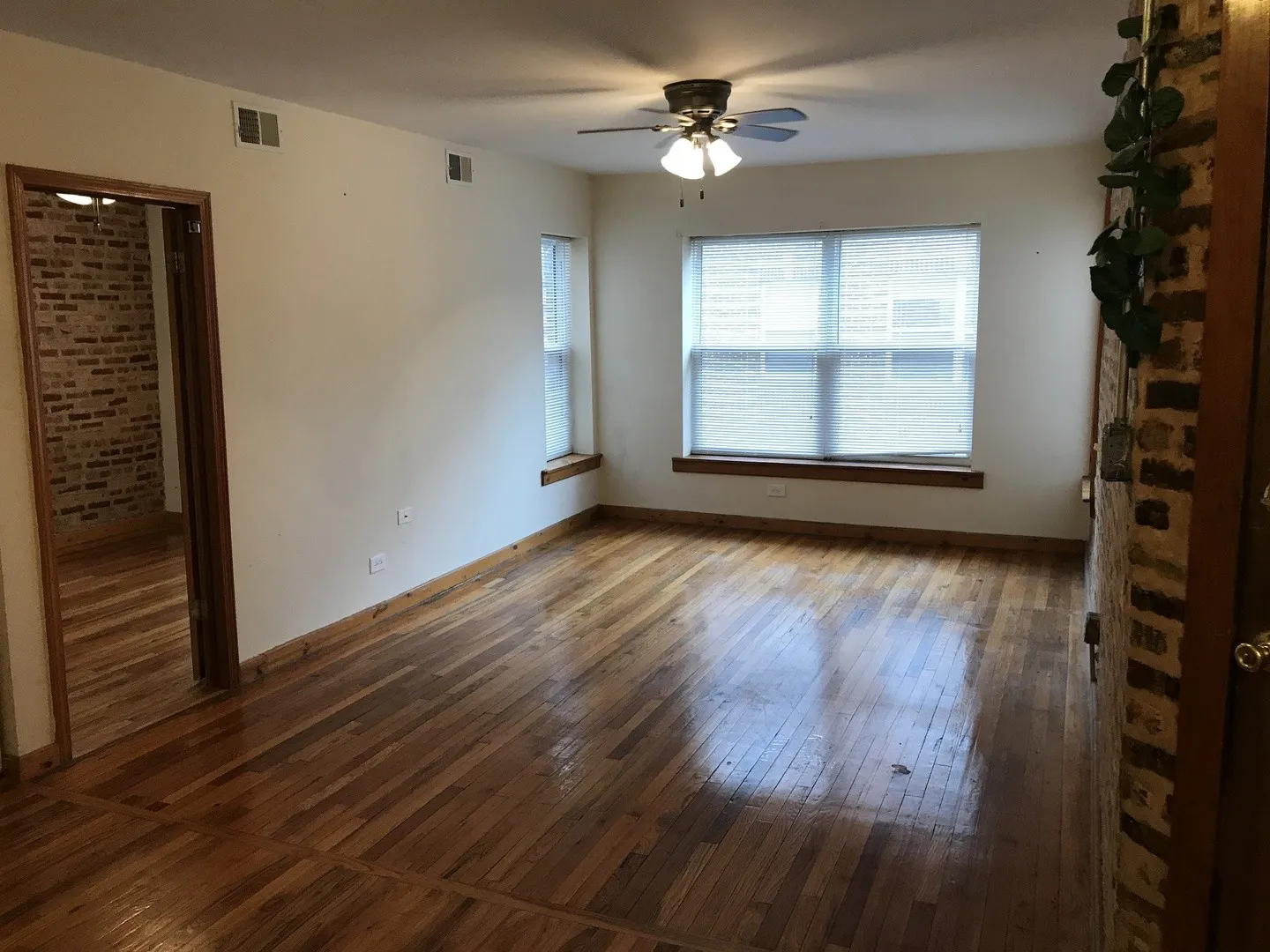 4933 N Kedzie Ave, , 60625, USA 60625-unit#2E-Chicago-IL