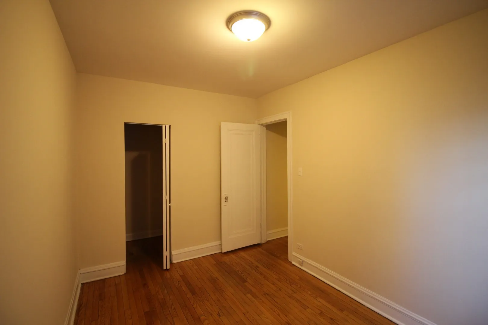 2318 W Granville Ave, ,  60659, USA 60659-unit#1-Chicago-IL