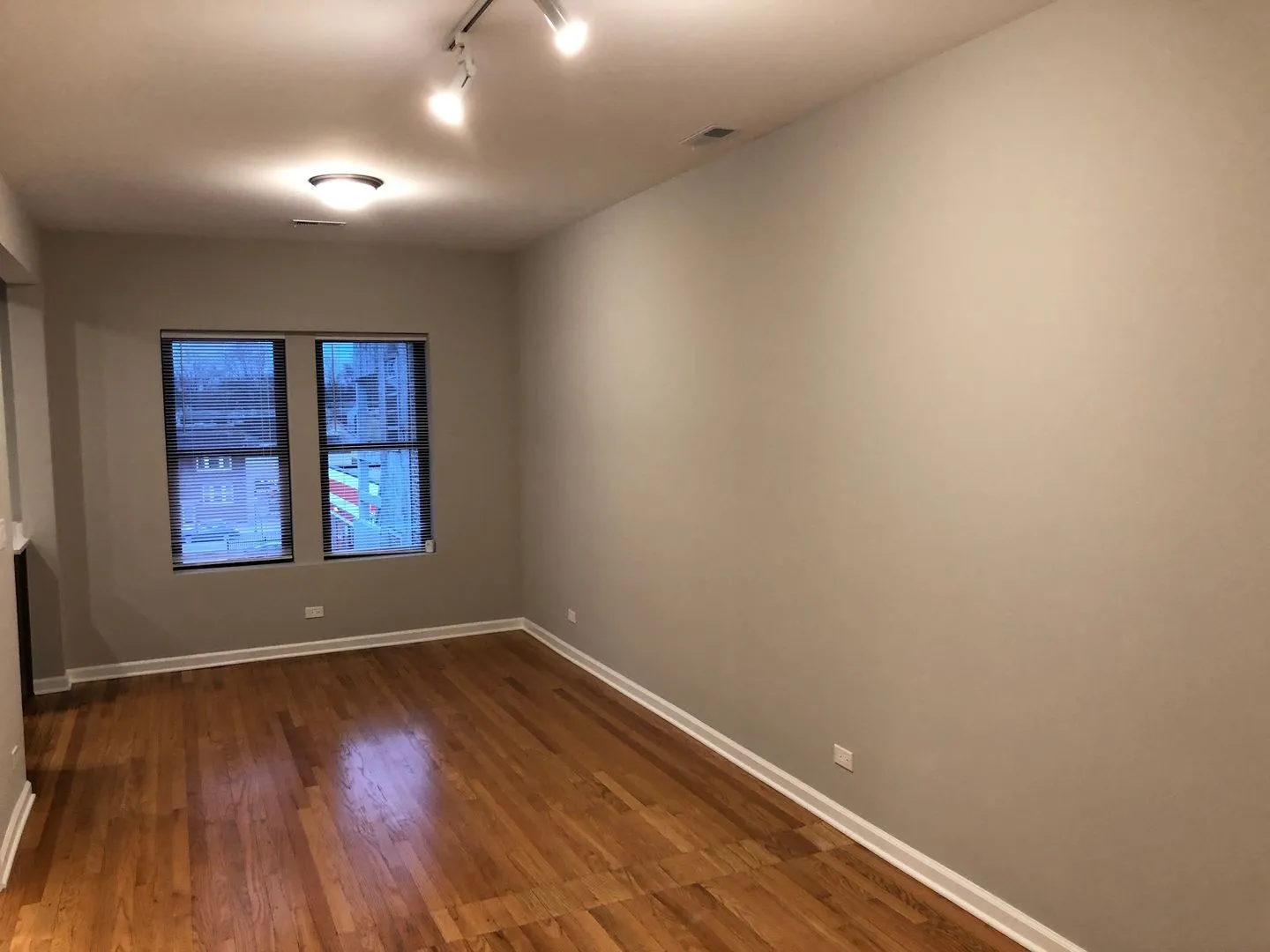 4255 N Sawyer Ave, , 60618, USA 60618-unit#2-Chicago-IL