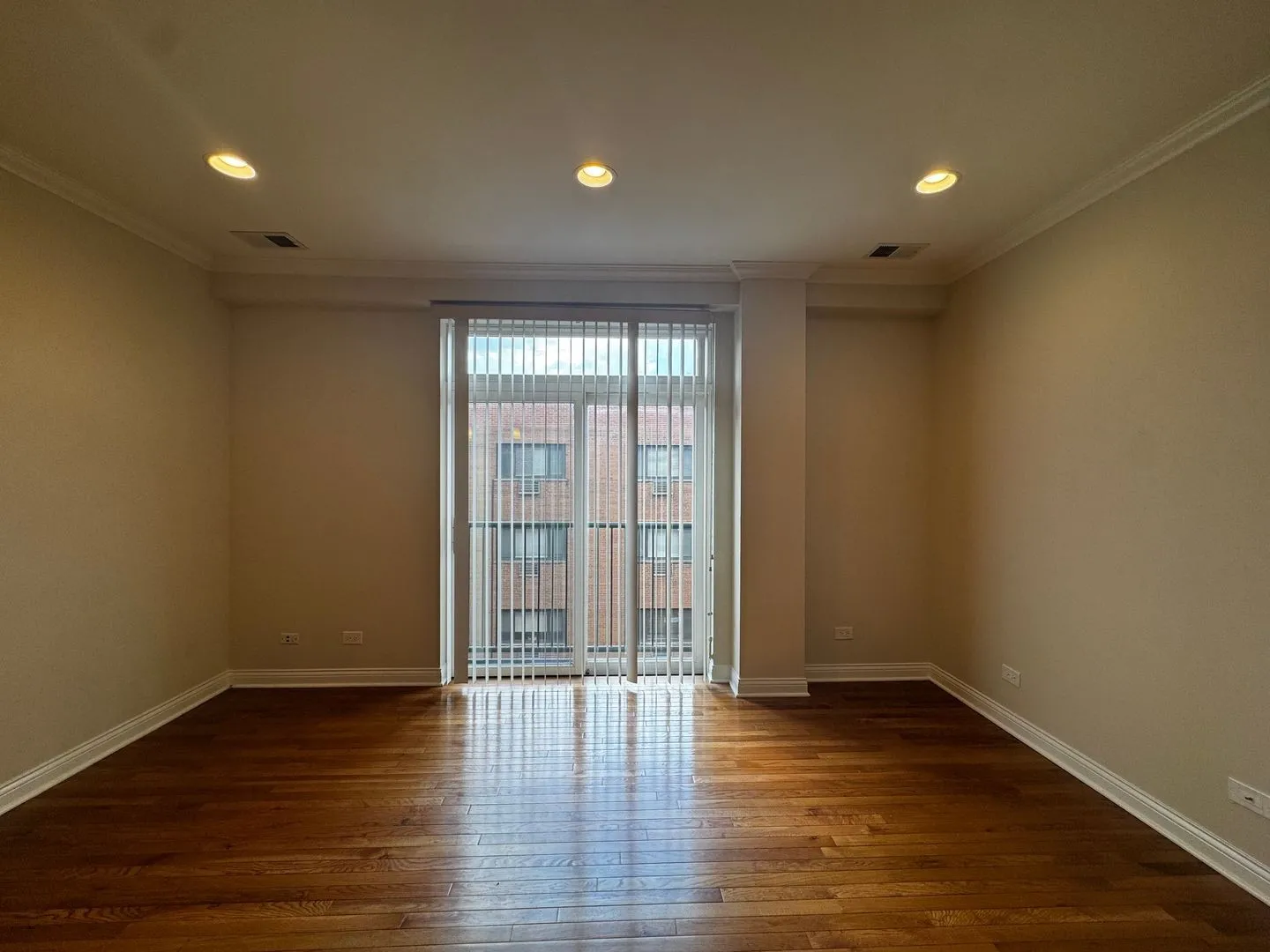 1334 W Morse Ave, , 60626, USA 60626-unit#202-Chicago-IL