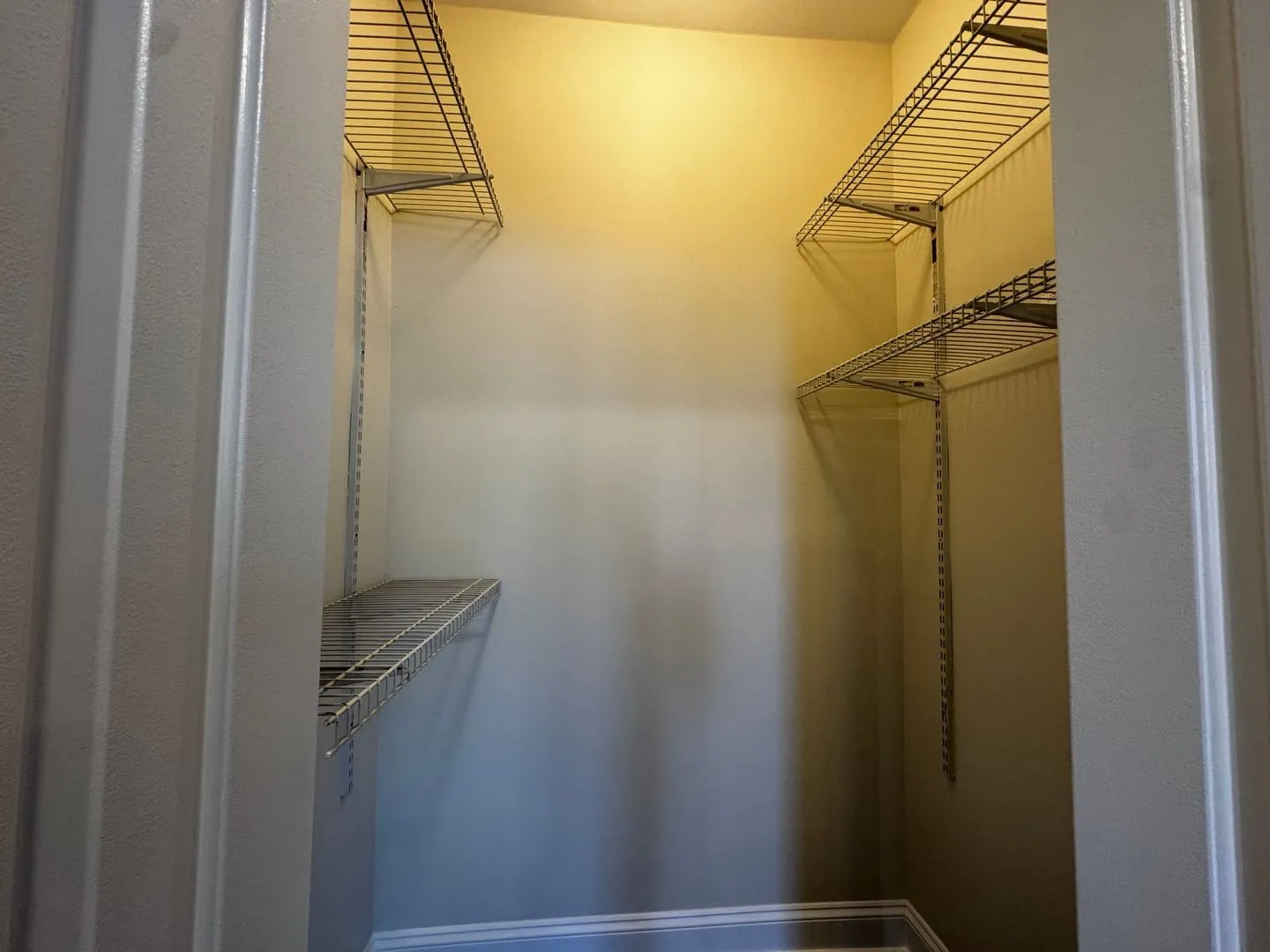 1344 W Lunt Ave, ,  60626, USA 60626-unit#302-Chicago-IL