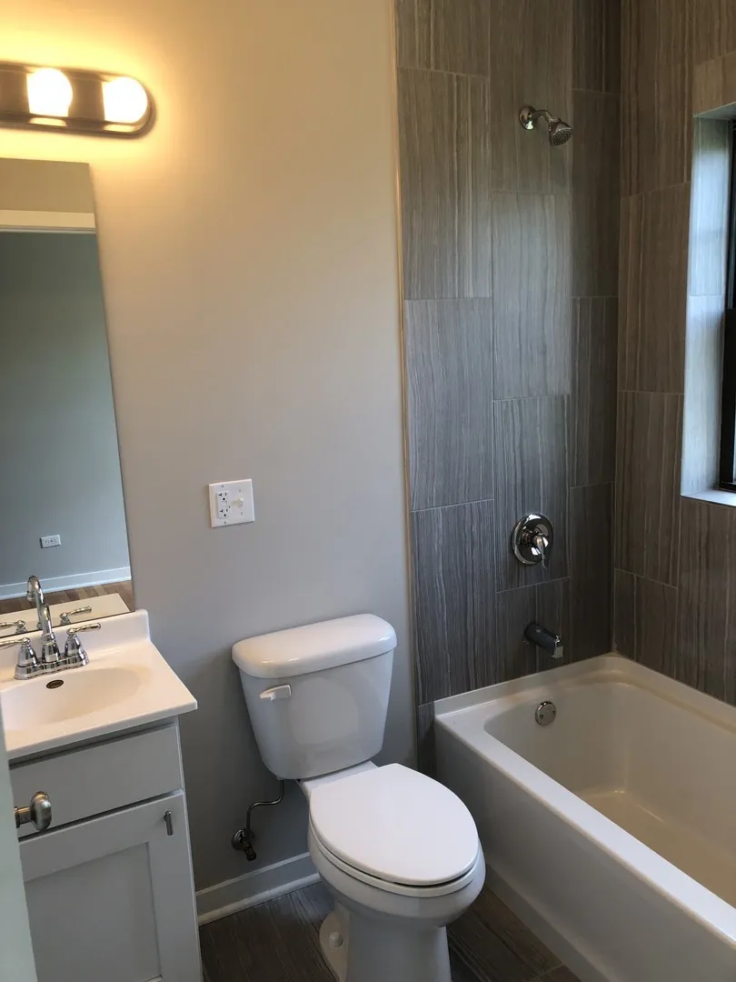 3102 W Sunnyside Ave, ,  60625, USA 60625-unit#3-Chicago-IL