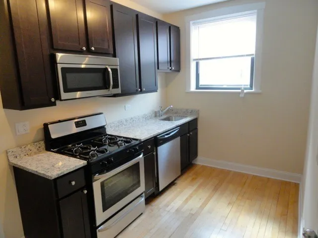 3941 W Belle Plaine Ave, , 60618, USA 60618-unit#3-Chicago-IL