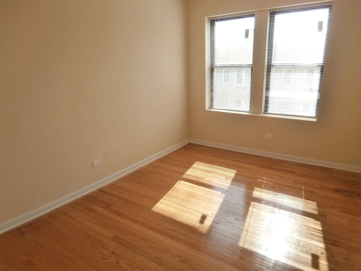 4751 N Troy St, , 60625, USA 60625-unit#1W-Chicago-IL