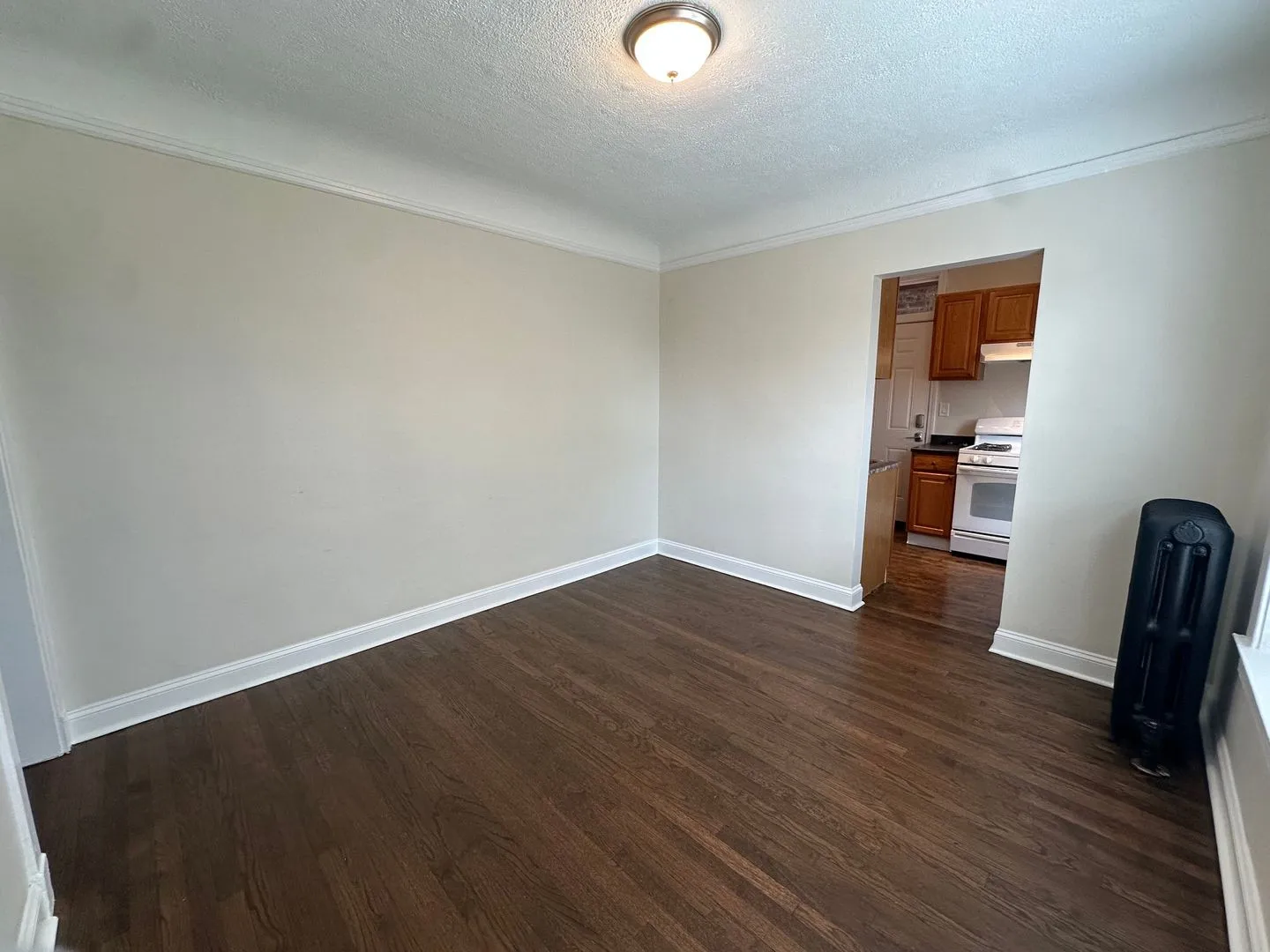 1373 W Greenleaf Ave, , 60626, USA 60626-unit#1S-Chicago-IL