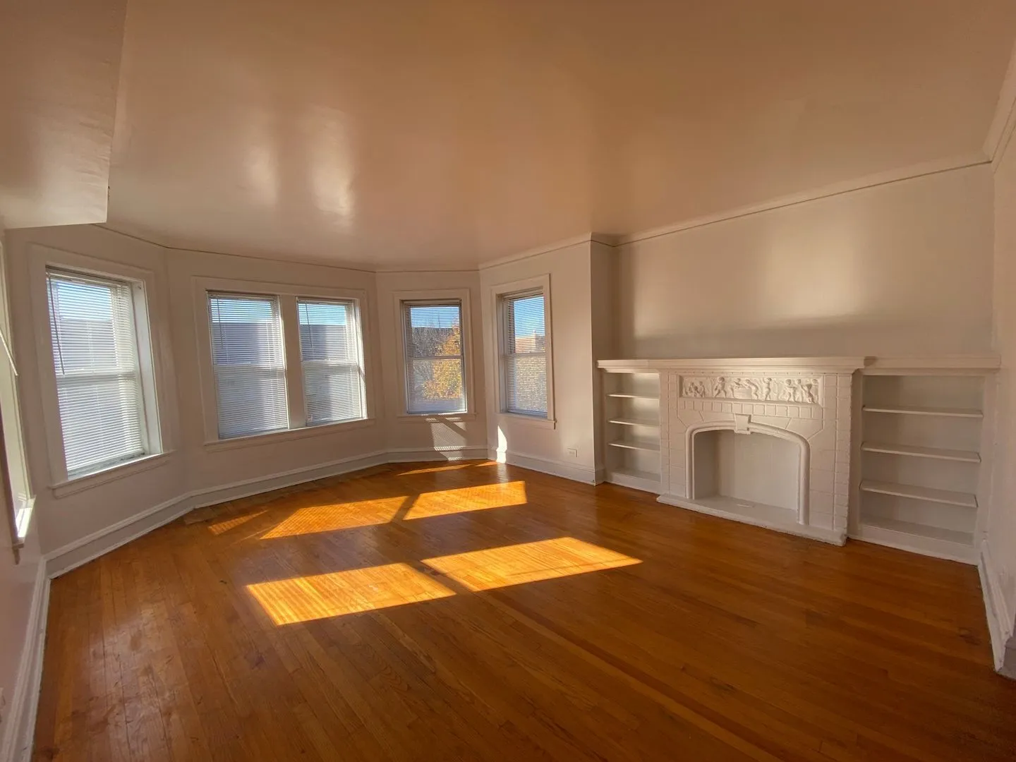 6121 N Fairfield Ave, , 60659, USA 60659-unit#3-Chicago-IL
