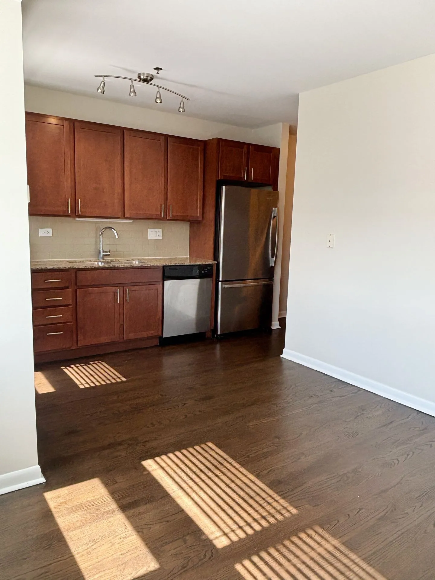 1337 W Fargo Ave, , 60626, USA 60626-unit#1207-Chicago-IL