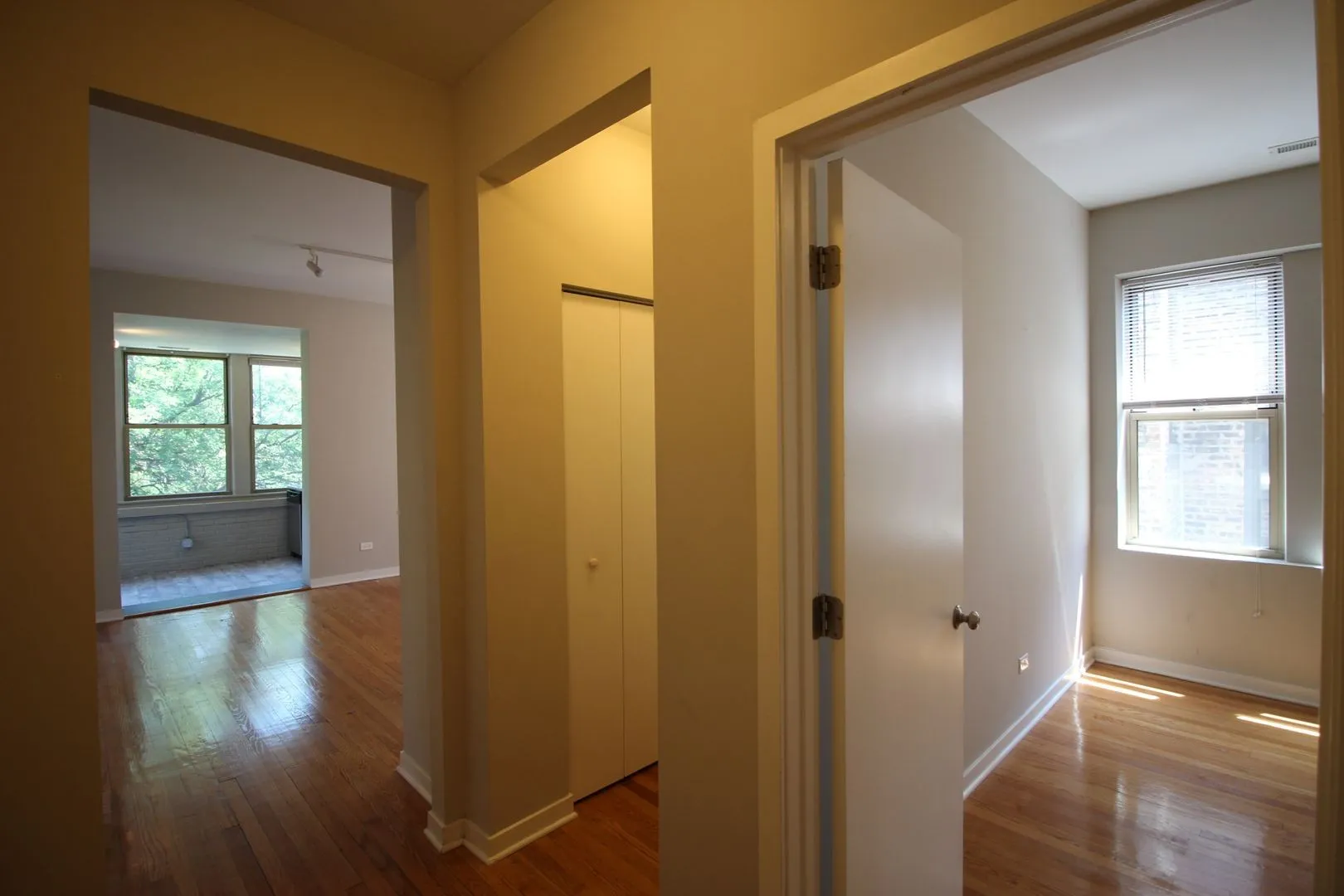 4740 Malden St, ,  60640, USA 60640-unit#3F-Chicago-IL