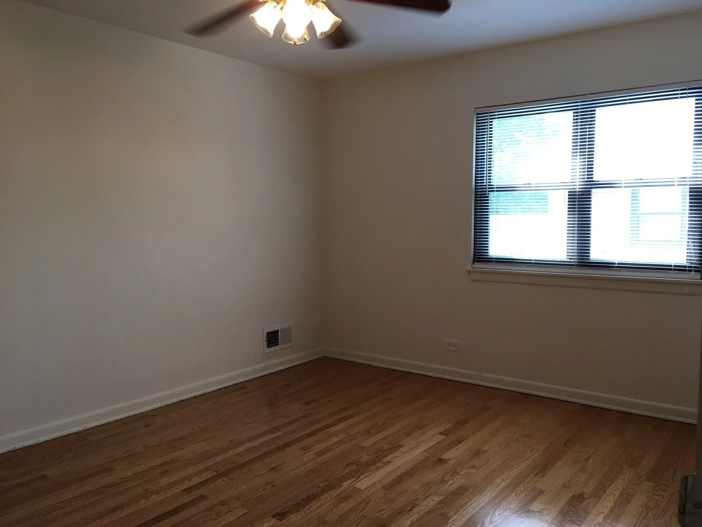 1944 Linden Ave, , 60035, USA 60035-unit#1944 A-Highland Park-IL