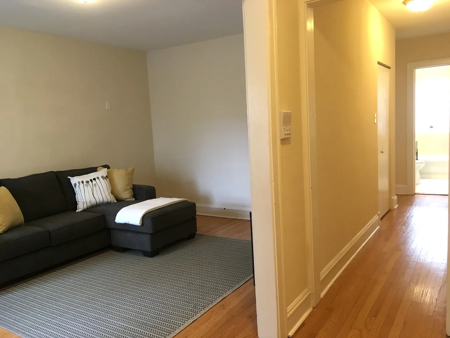 2316 W Granville Ave, ,  60659, USA 60659-unit#3-Chicago-IL