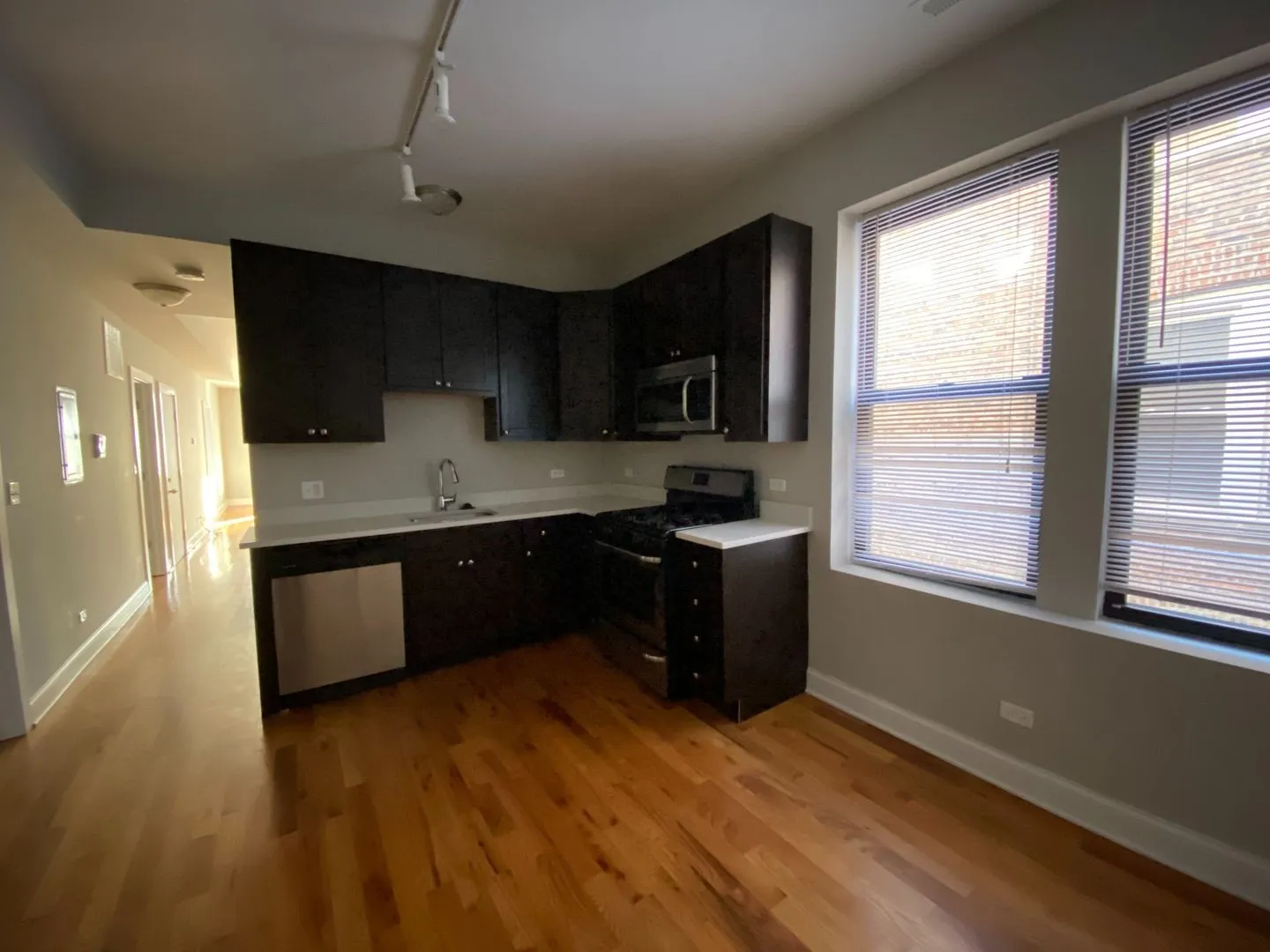 2540 W Augusta Blvd, ,  60622, USA 60622-unit#2F-Chicago-IL
