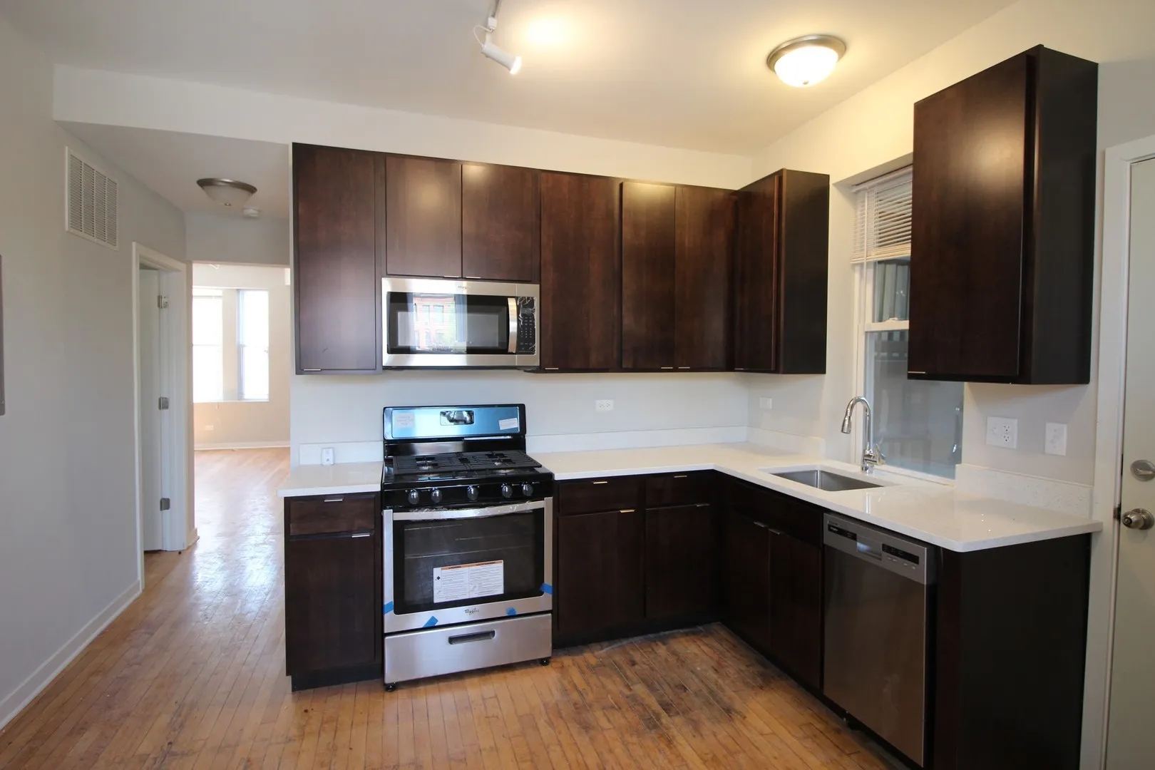 3644 W Diversey Ave, ,  60647, USA 60647-unit#3R-Chicago-IL