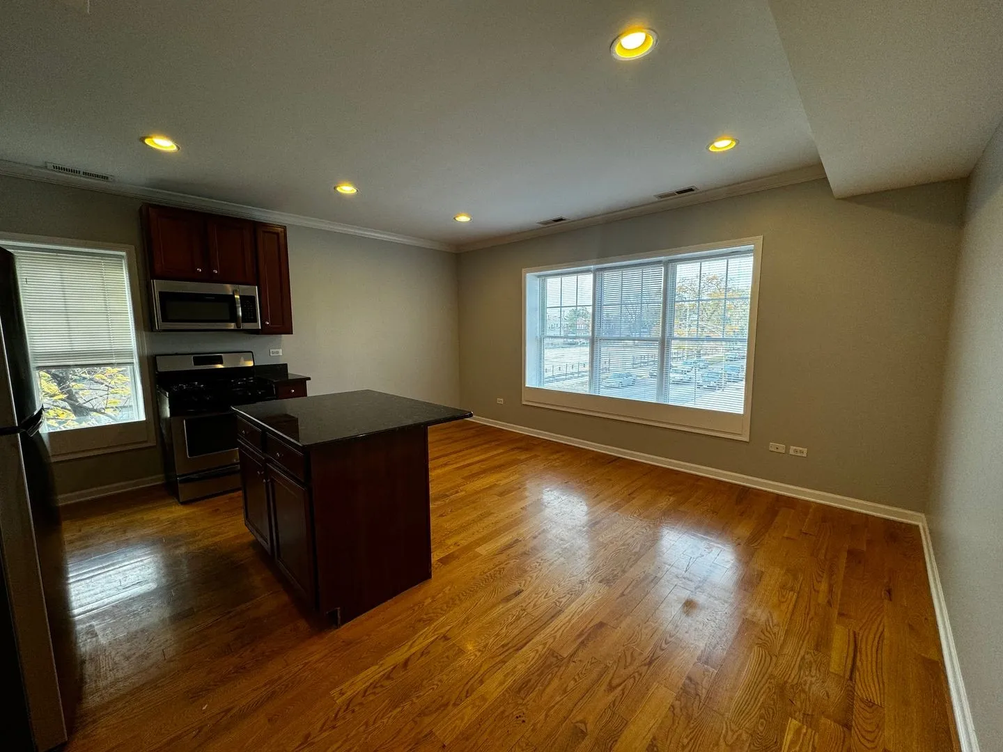 4059 W Melrose St, ,  60641, USA 60641-unit#3-Chicago-IL