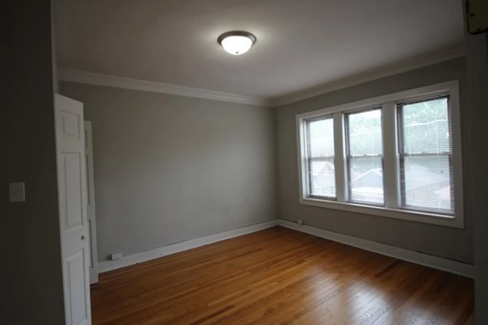 4946 N Ridgeway Ave, , 60625, USA 60625-unit#2R-Chicago-IL