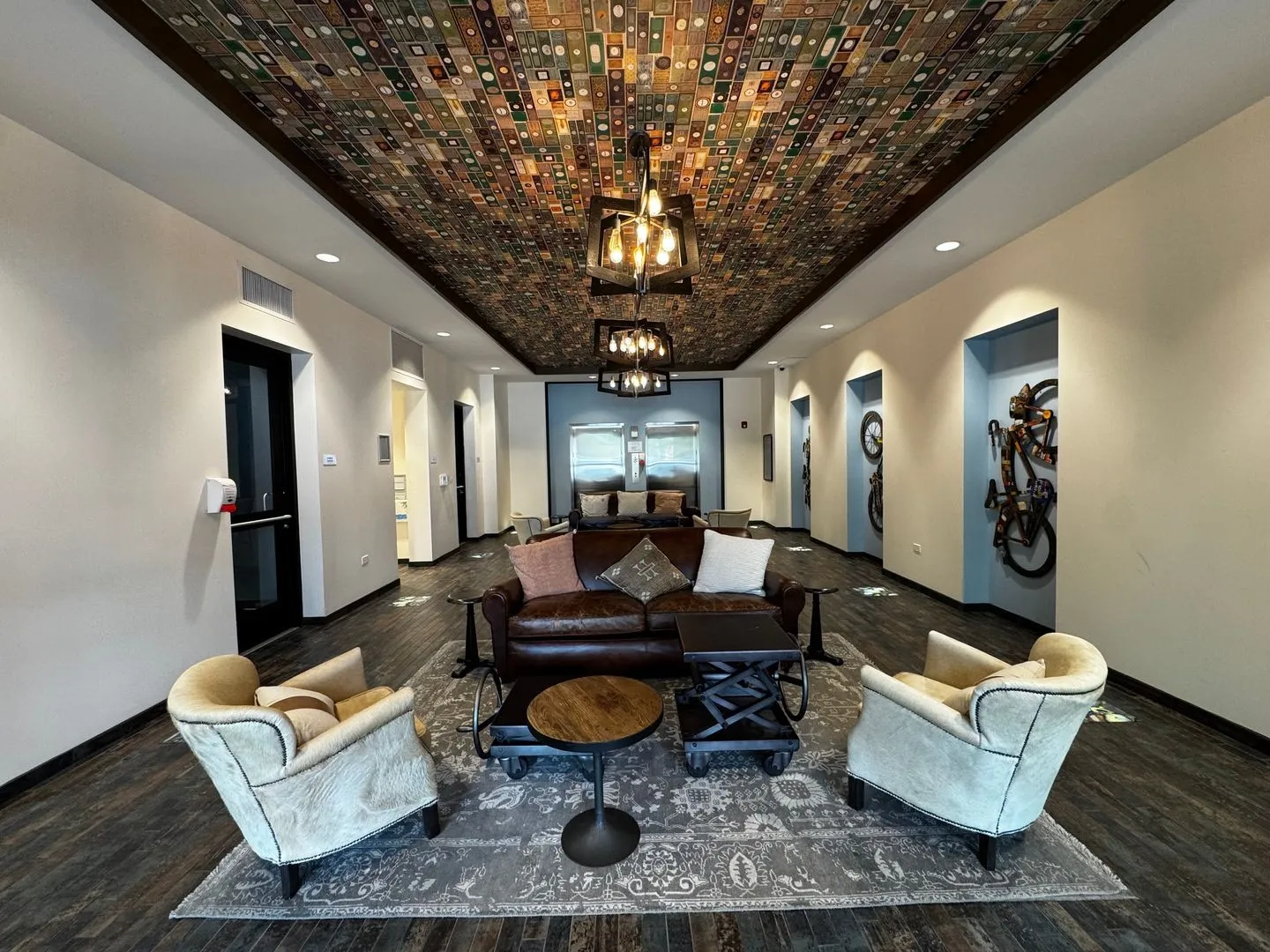 1323 W Morse Ave, , 60626, USA 60626-unit#708-Chicago-IL