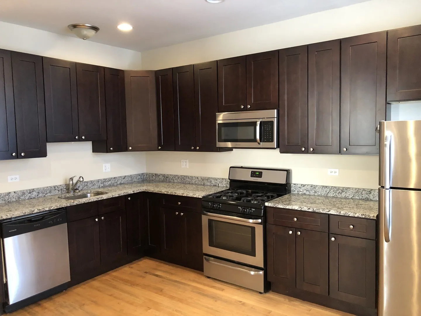 5407 N Ravenswood Ave, , 60640, USA 60640-unit#2R-Chicago-IL