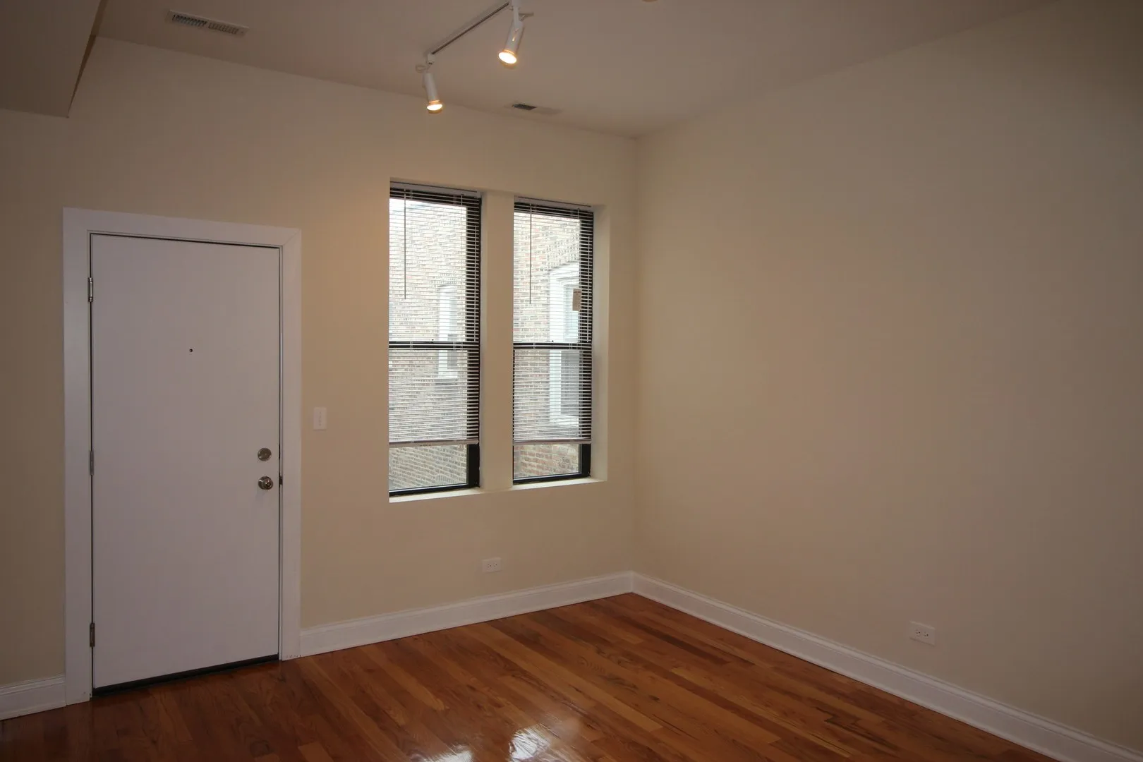 2540 W Augusta Blvd, , 60622, USA 60622-unit#2R-Chicago-IL