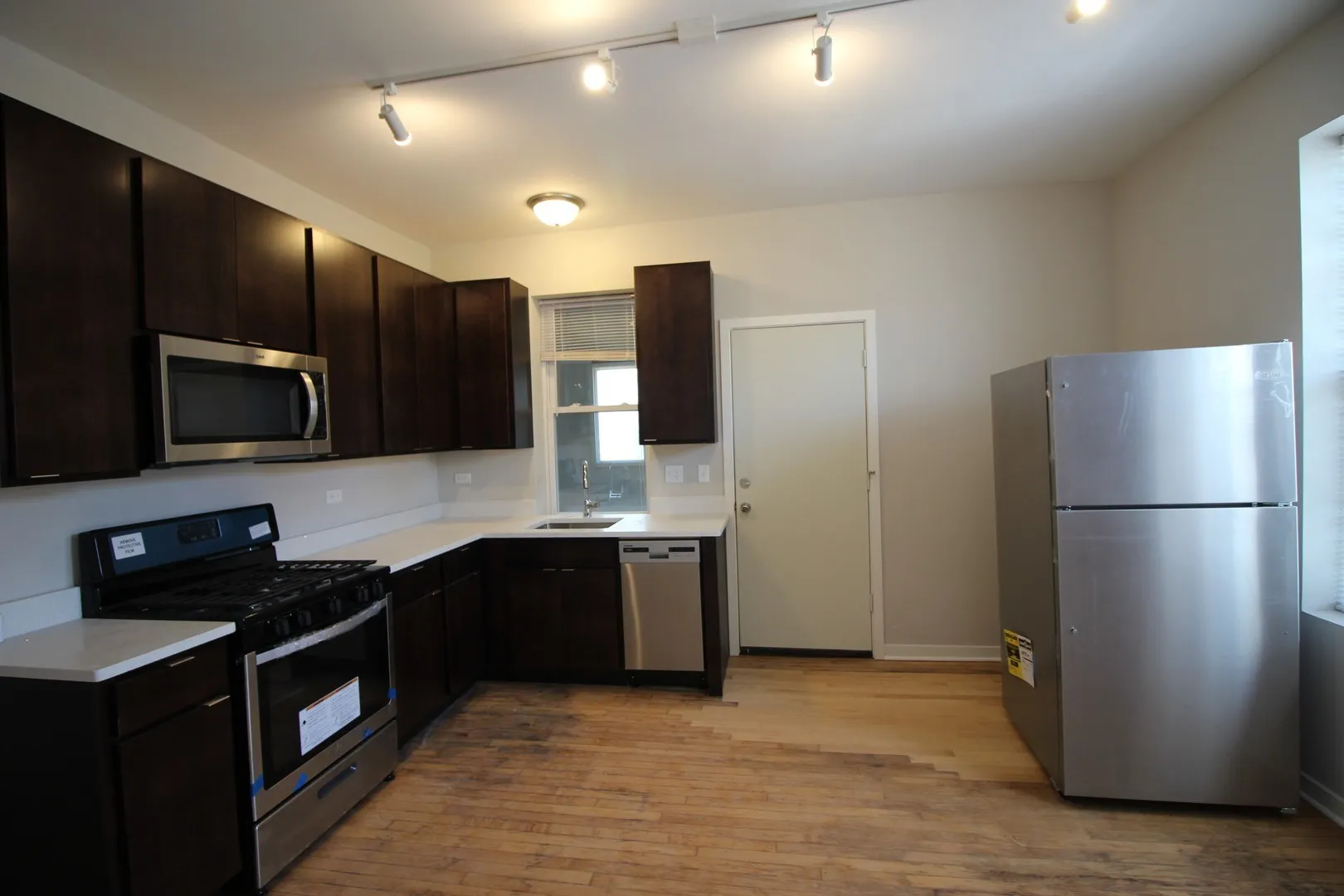 3644 W Diversey Ave, ,  60647, USA 60647-unit#3R-Chicago-IL
