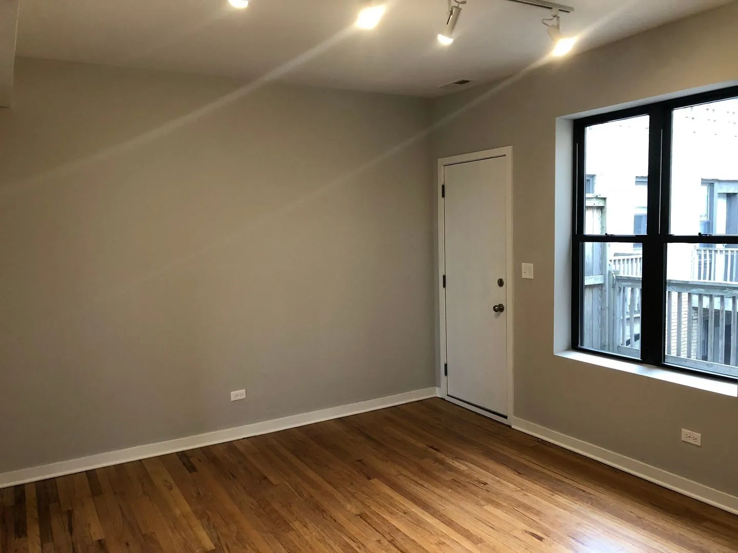 4819 N Christiana Ave, , 60625, USA 60625-unit#2E-Chicago-IL