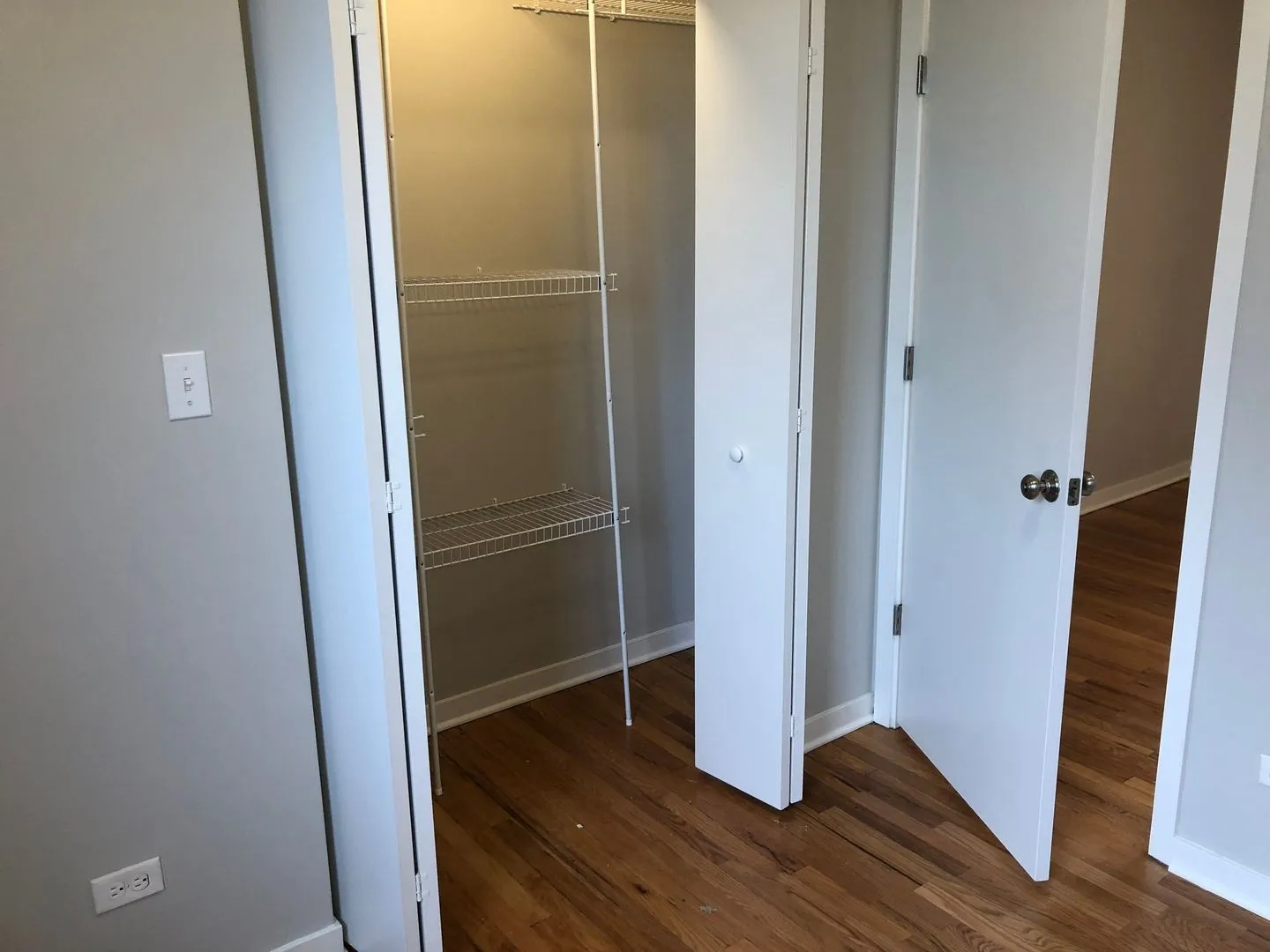 4819 N Christiana Ave, , 60625, USA 60625-unit#2E-Chicago-IL