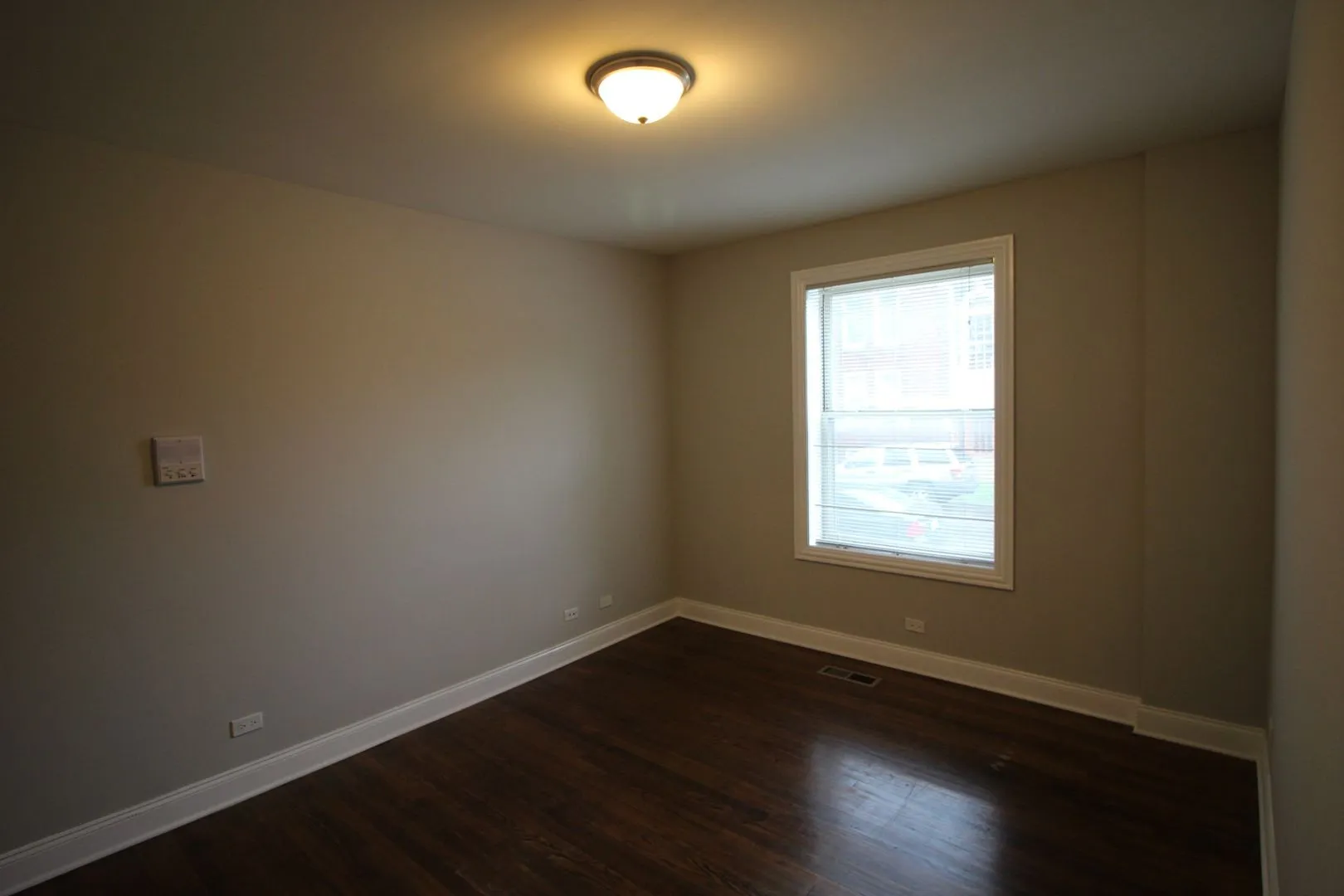3802 W Irving Park Rd, , 60618, USA 60618-unit#1W-Chicago-IL
