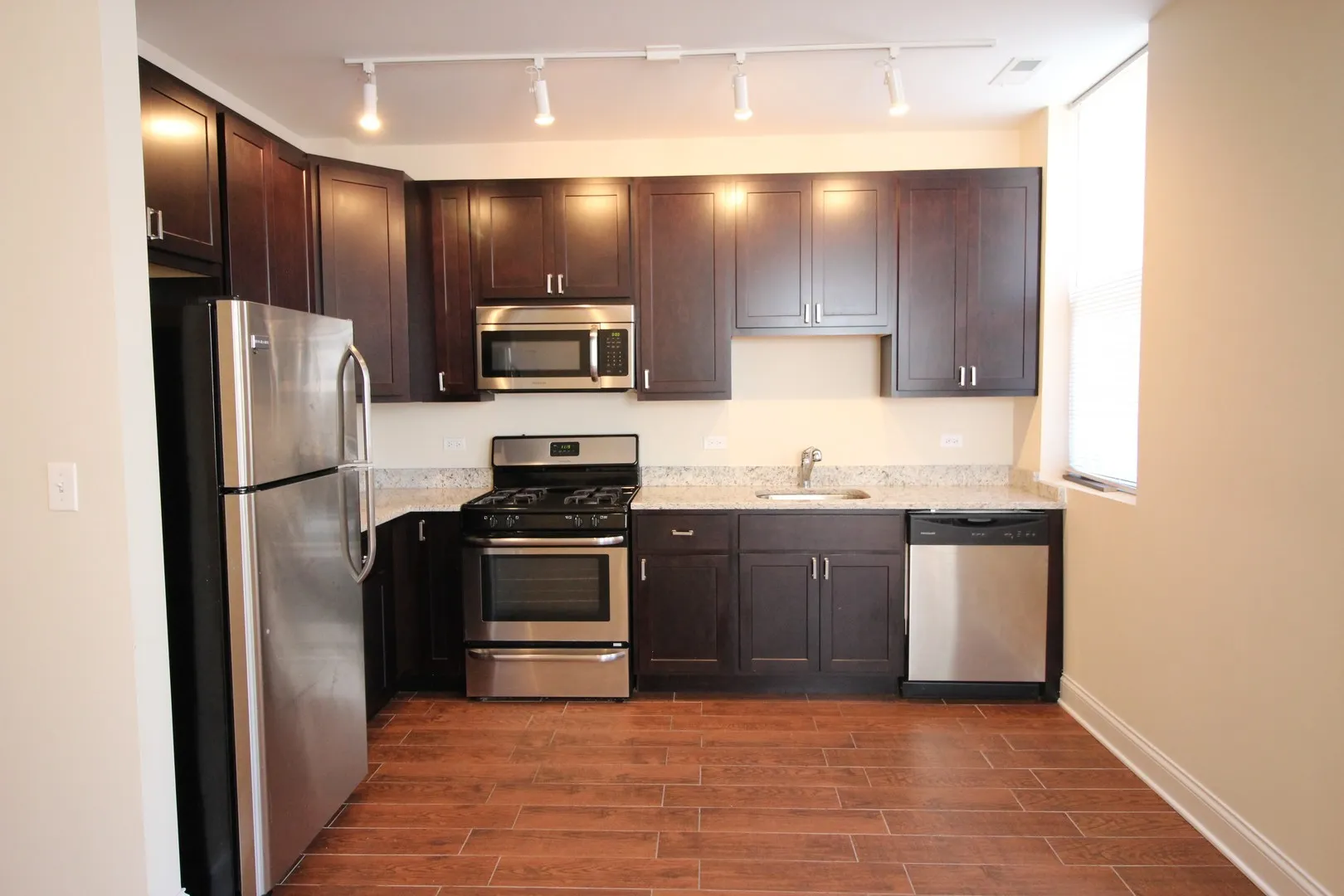 5400 N Winthrop Ave, , 60640, USA 60640-unit#GDN-Chicago-IL