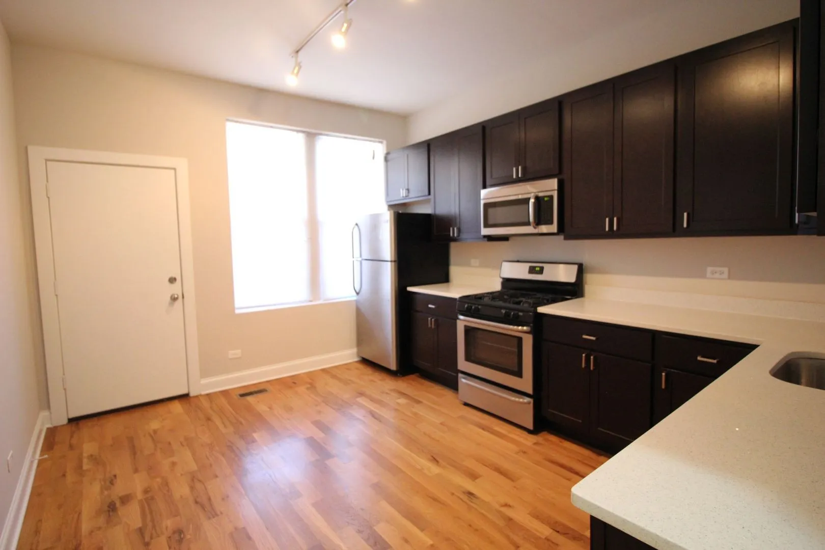 2612 W Augusta Blvd, , 60622, USA 60622-unit#1R-Chicago-IL