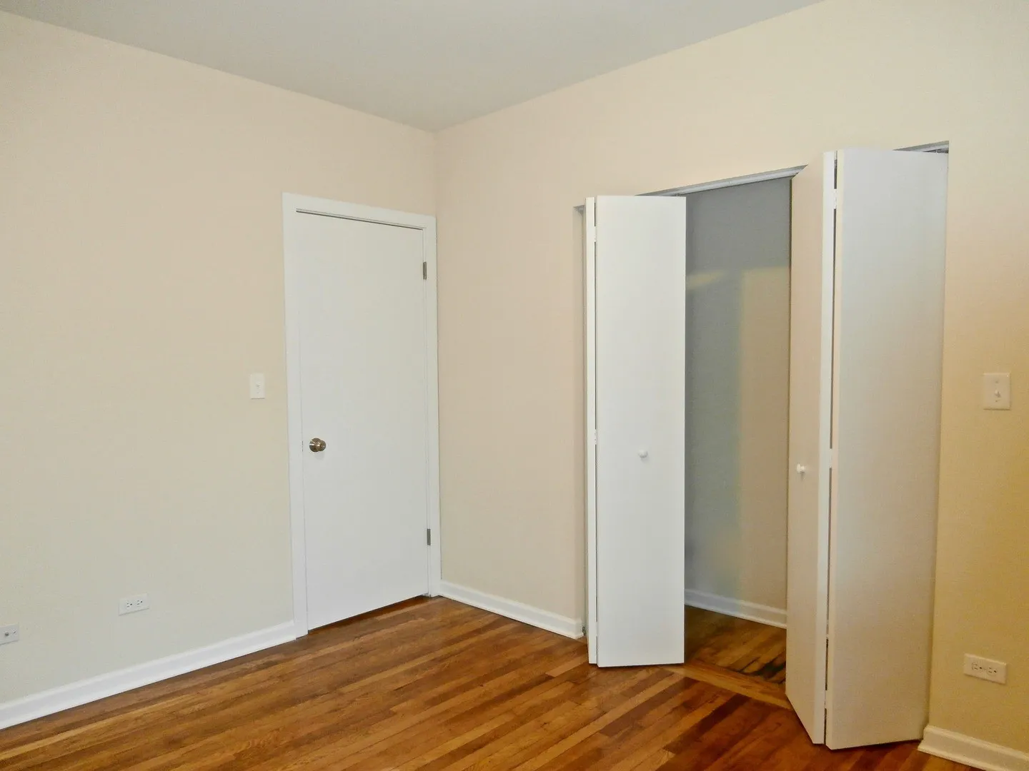 4746 N Sacramento Ave, , 60625, USA 60625-unit#3W-Chicago-IL