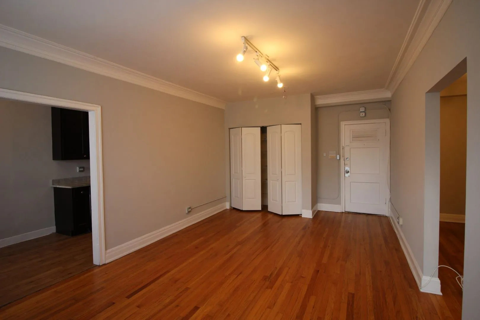 1204 W Granville Ave, ,  60660, USA 60660-unit#319-Chicago-IL