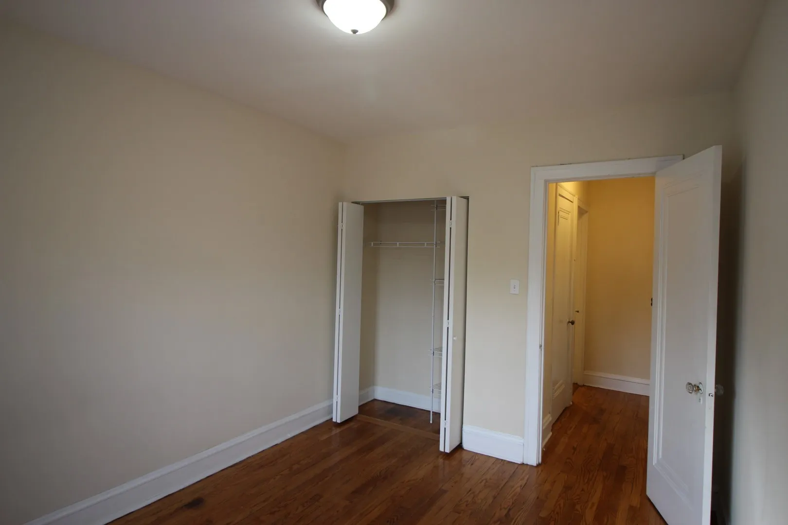 2320 W Granville Ave, ,  60659, USA 60659-unit#3-Chicago-IL