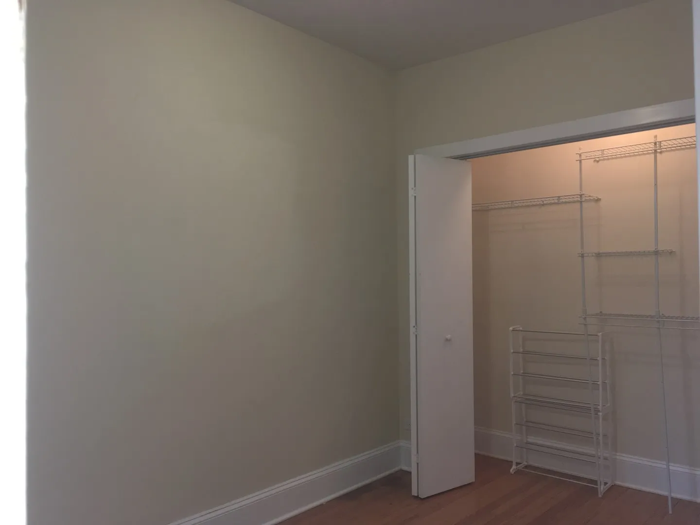 4132 N Pulaski Rd, ,  60641, USA 60641-unit#3N-Chicago-IL