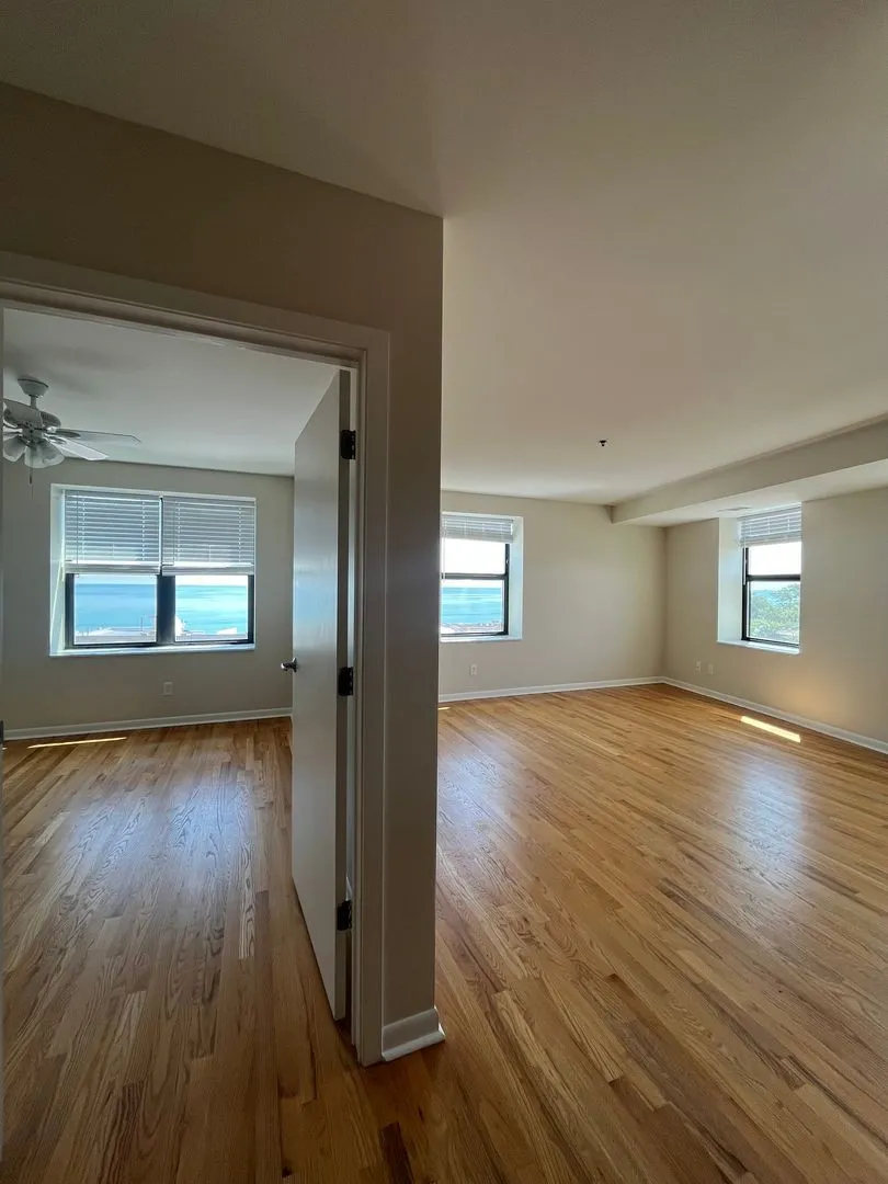 1337 W Fargo Ave, ,  60626, USA 60626-unit#703-Chicago-IL
