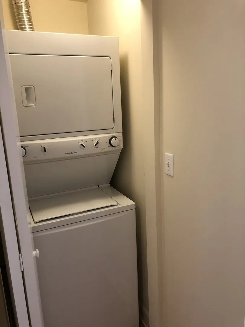 5402 N Winthrop Ave, ,  60640, USA 60640-unit#2-Chicago-IL